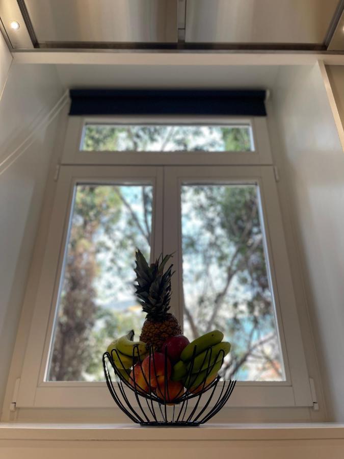 Living Funchal Executive Apartment Bagian luar foto